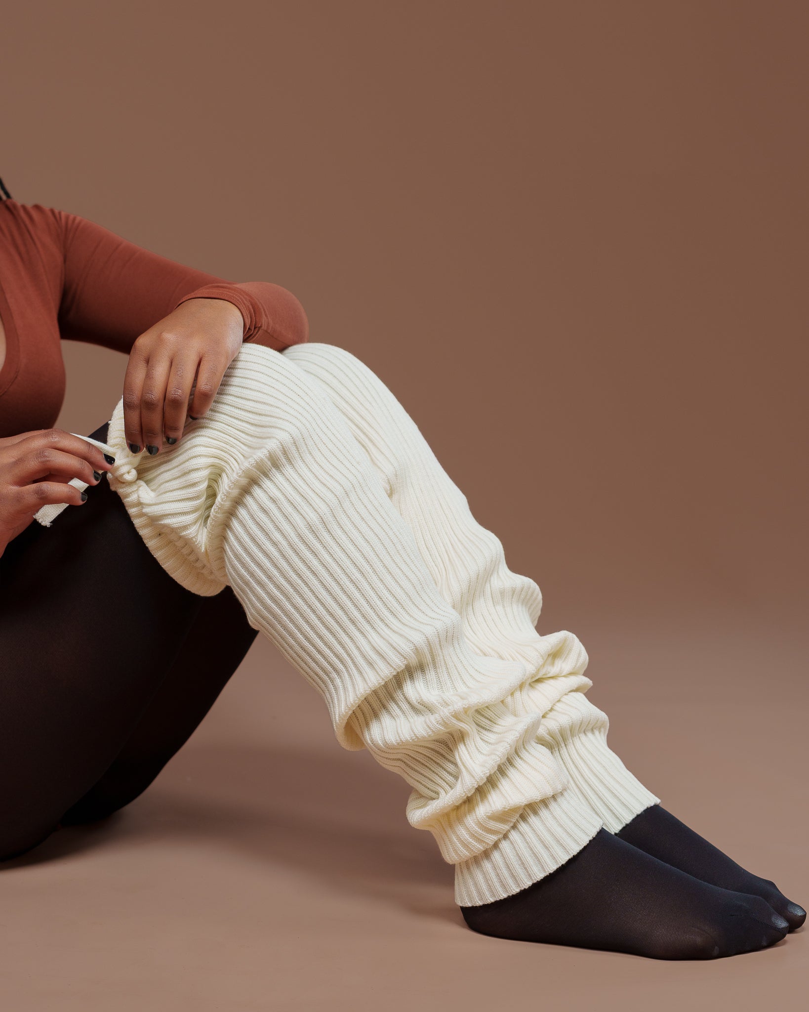 Thigh Land Legwarmer In Off White