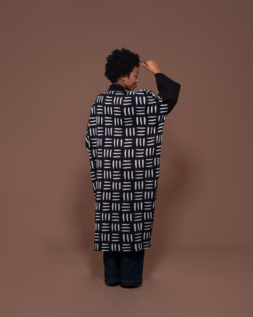 Sanaa Kimono in Black White