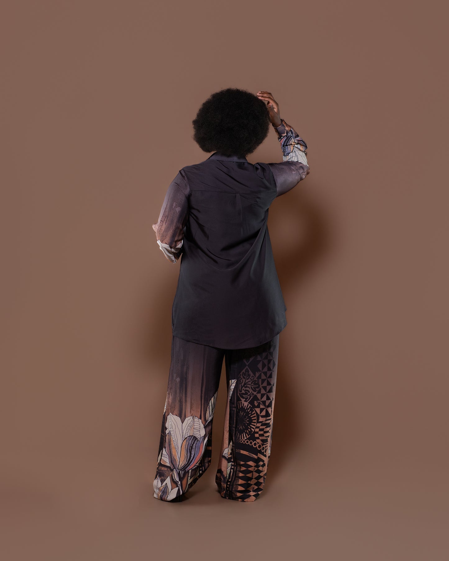 Botanical Boarder Blouse in Ebony