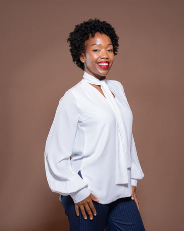 Bella Blouse in Pearl