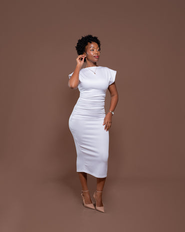 Monroe Fitted Dress in Pearl