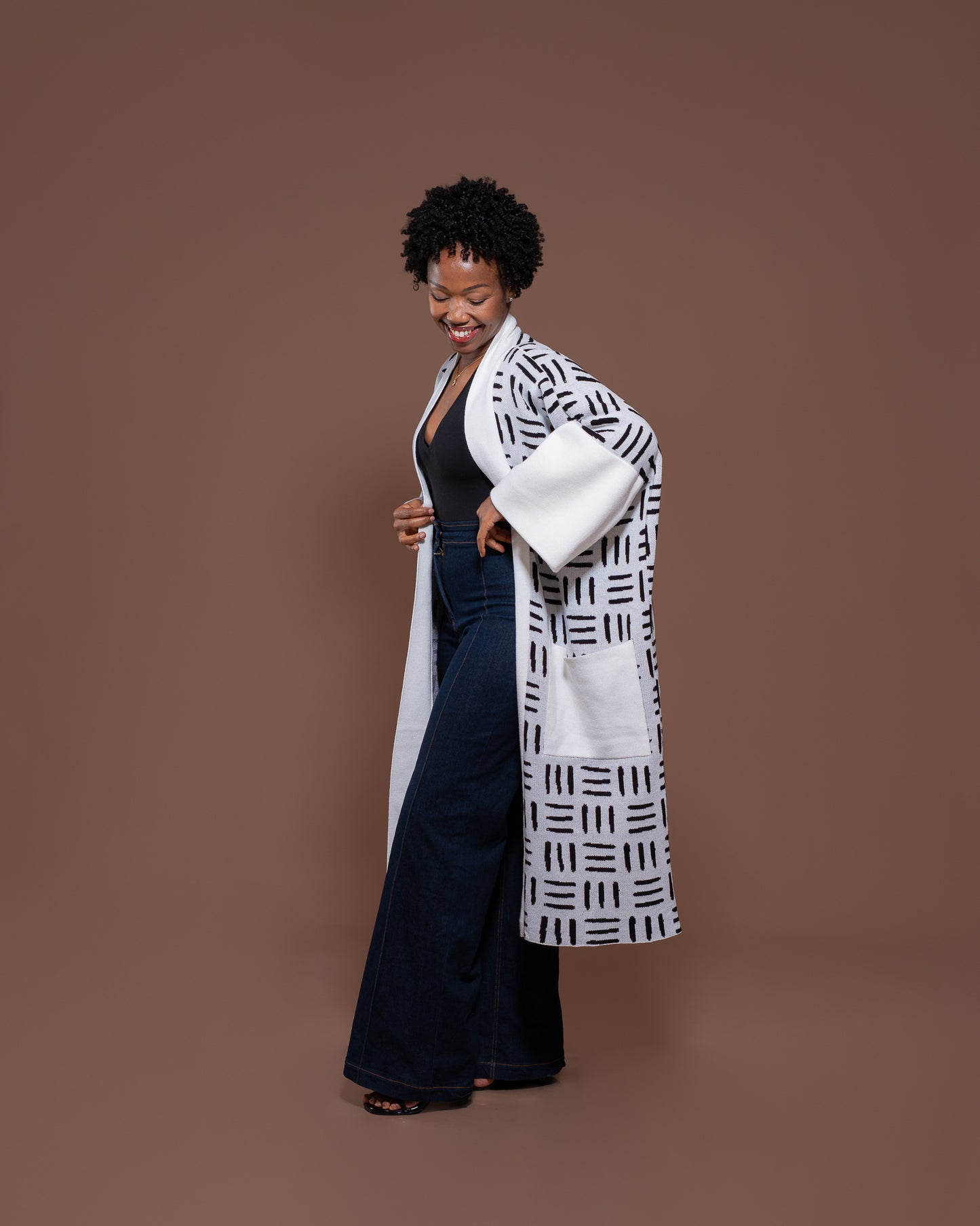 Sanaa Kimono in White Black