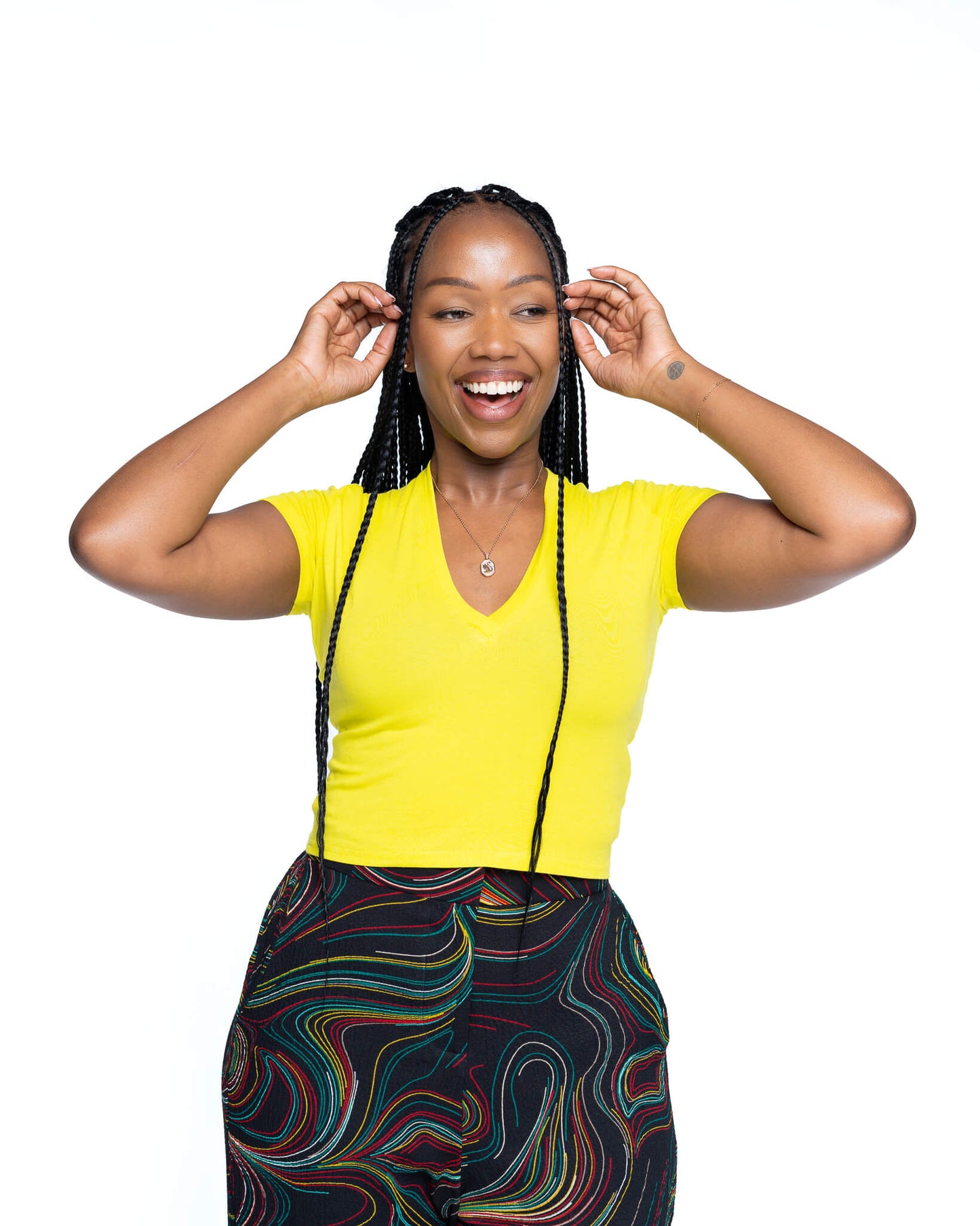 Cap Sleeve V-Neck Crop Tee in Yellow