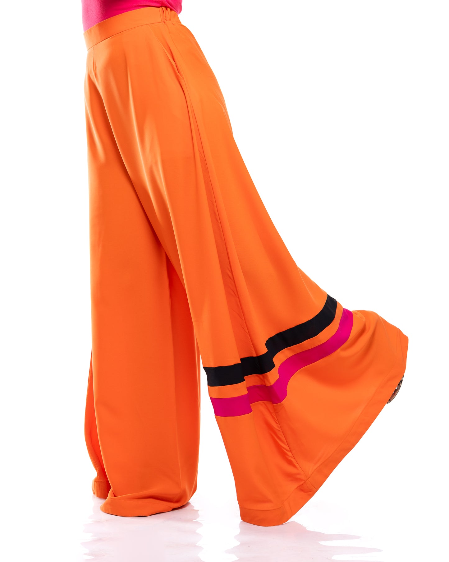 Ultra Wide Fluid Two-Tone Pants In Orange