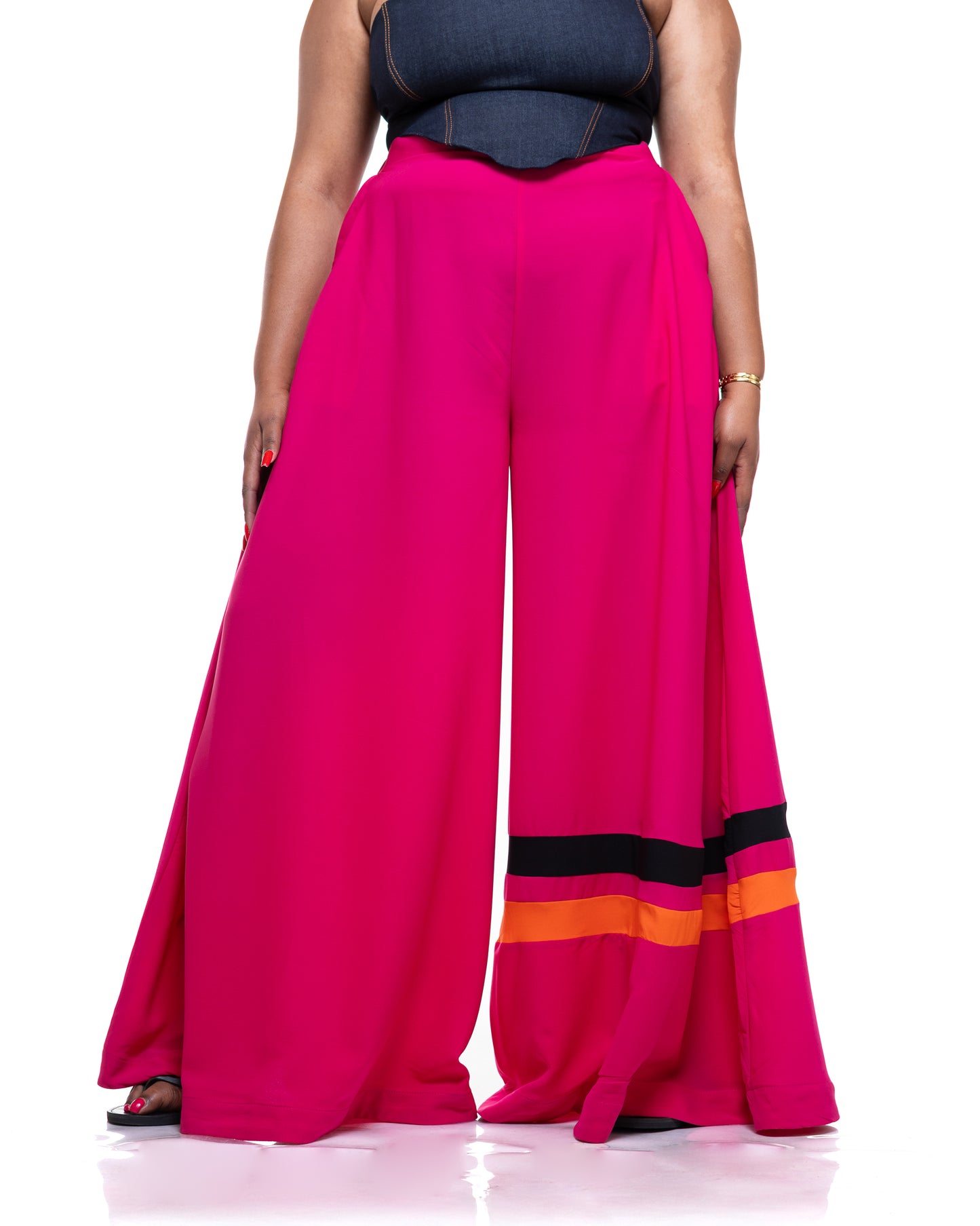 Ultra Wide Fluid Two-Tone Pants In Fuchsia