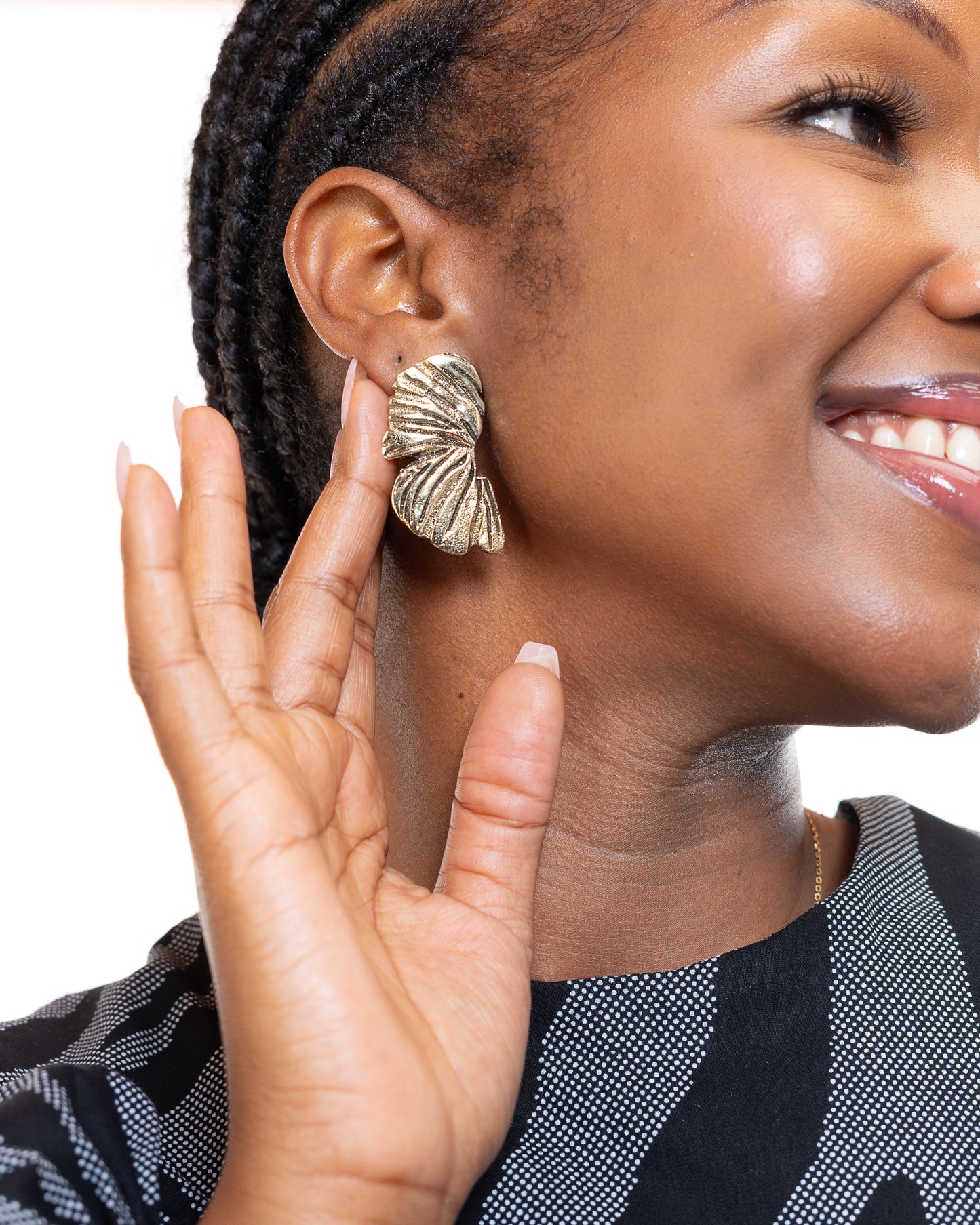 Lira Earrings
