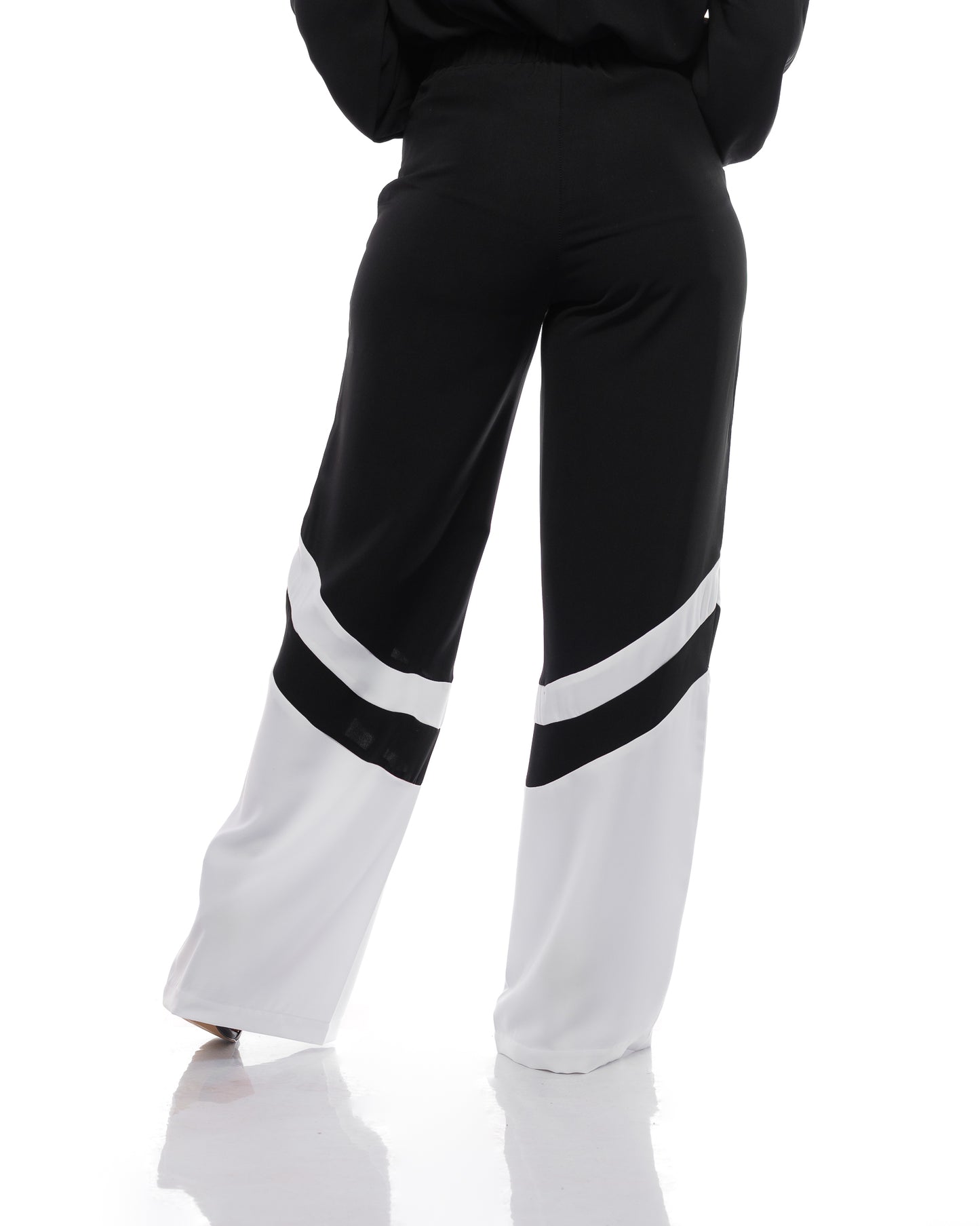 Fluid Wide Leg Two-Tone Pants In Black