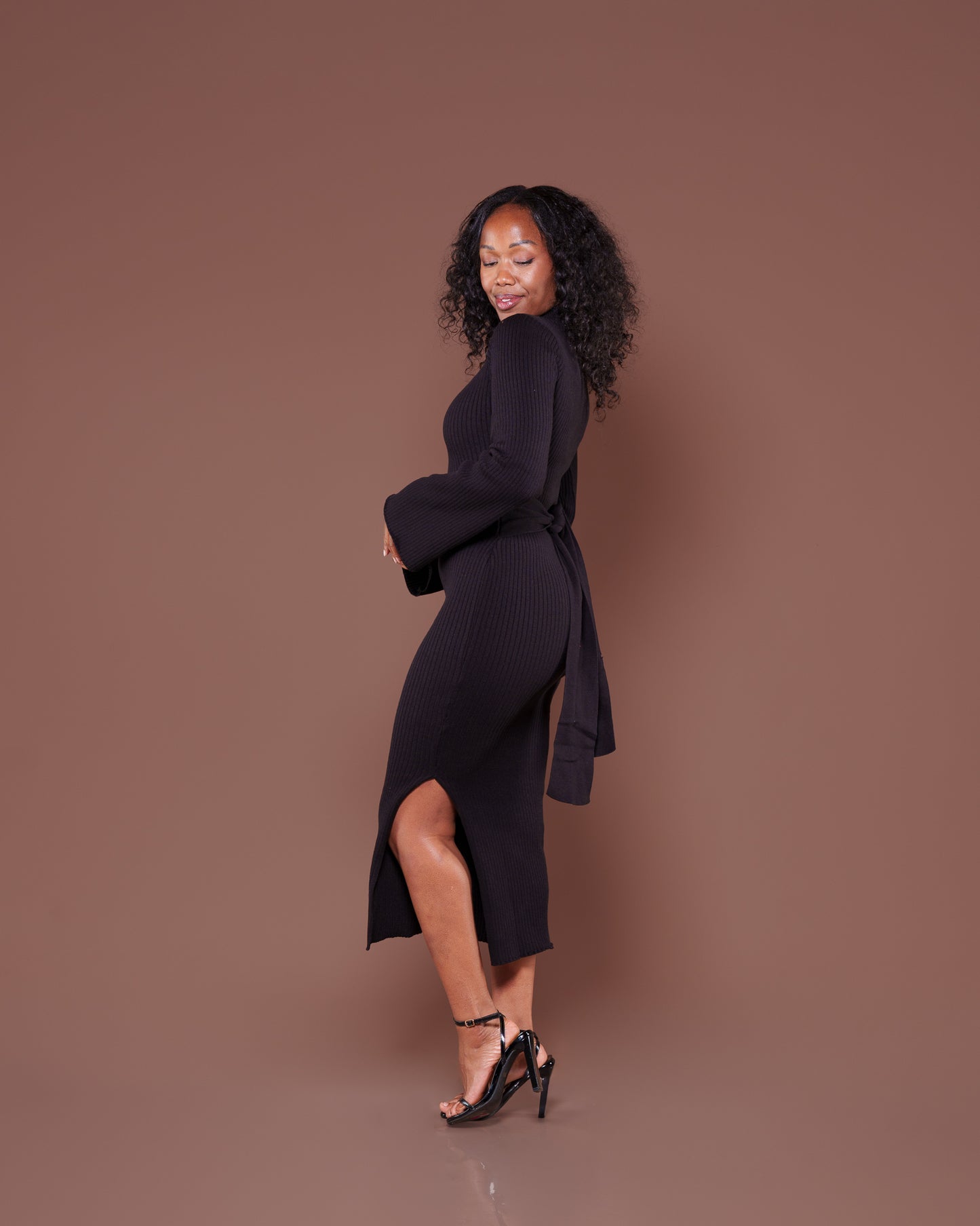 Aura Knitted Dress In Black