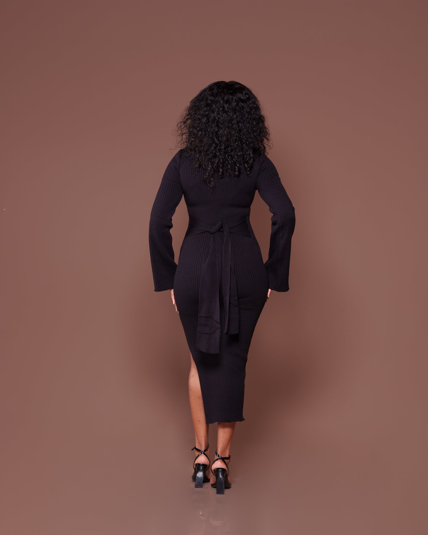 Aura Knitted Dress In Black