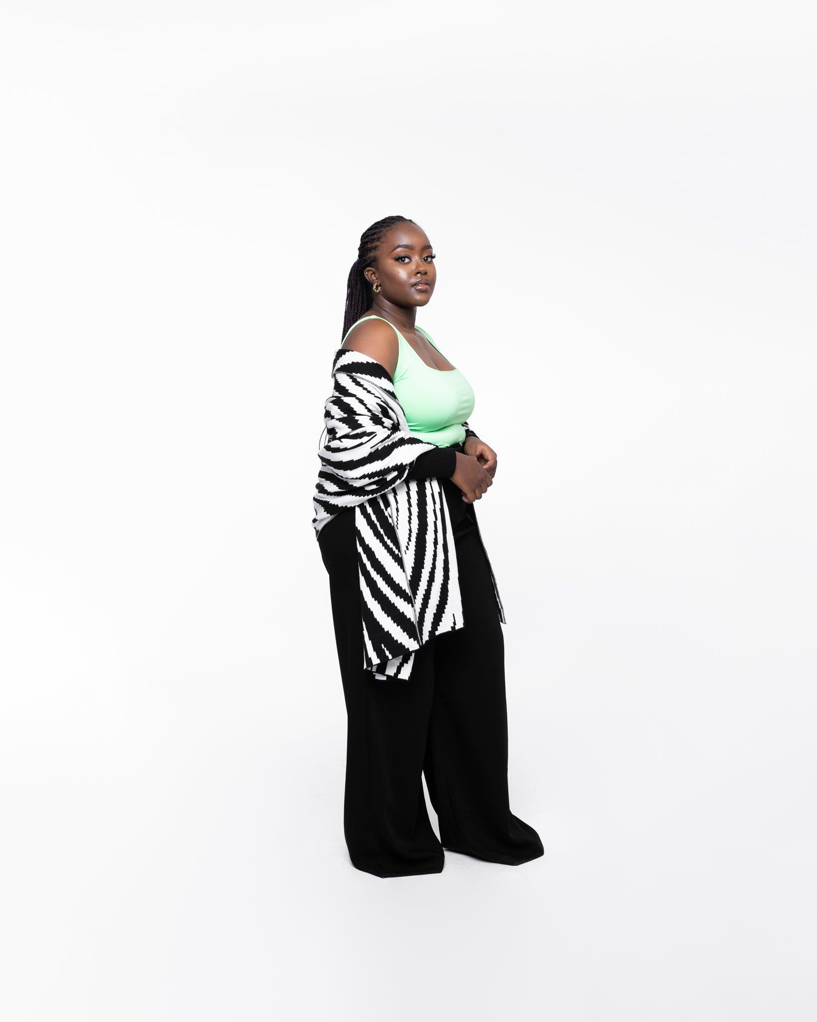 Madeline Printed Shawl in B&W - Ikojn
